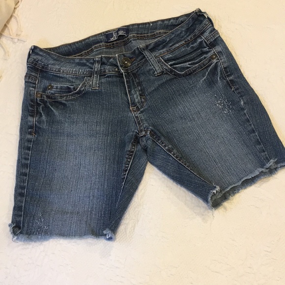 Mimic premium denim shorts jeans size 5 - Picture 1 of 8